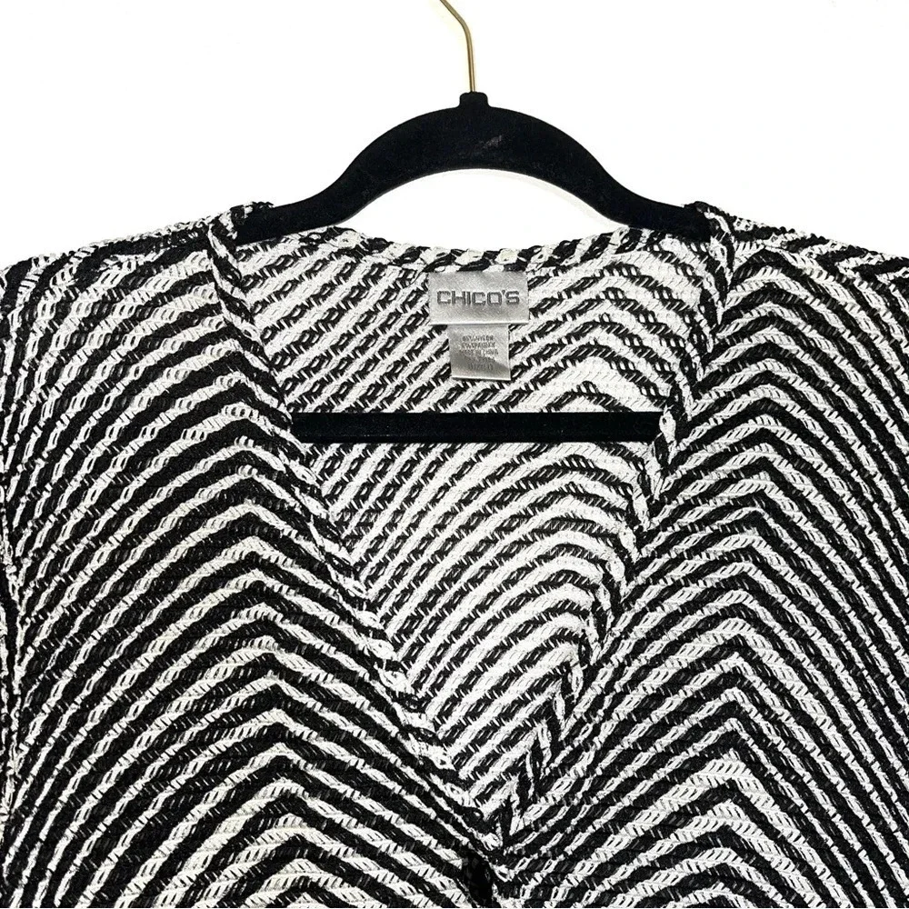 Chico’s Cardigan Black & White Striped Button Thin Semi-sheer 0 Small Women’s